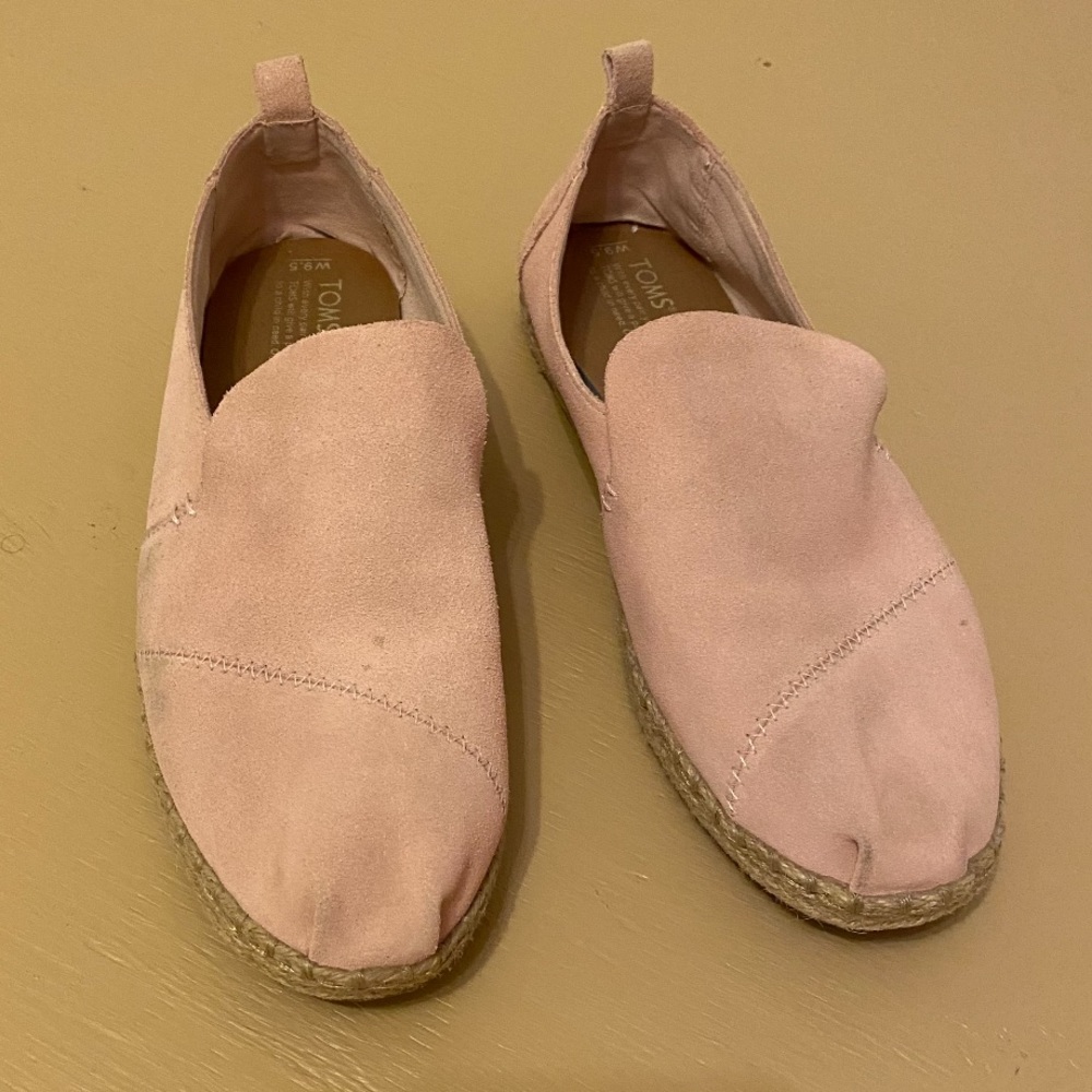 Pink Suede Toms Size 9.5